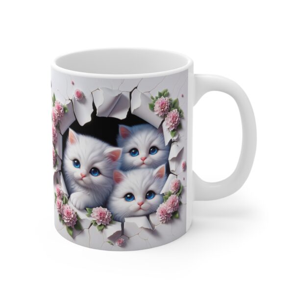 🐾👑 Triple Trouble Mug | Cute Kitten Trio Peeking Through Floral Cracks 🌸😺😺😺